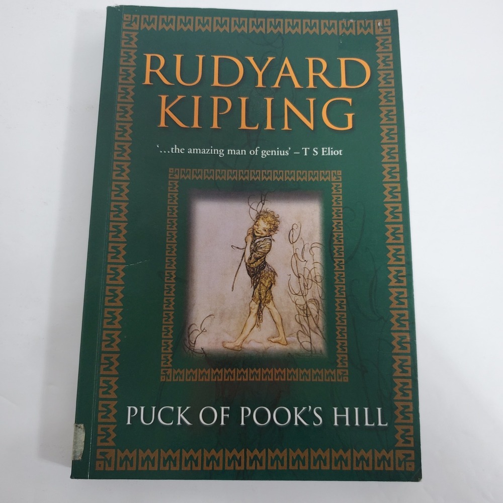 Puck of Pook's Hill by Rudyard Kipling Paperback